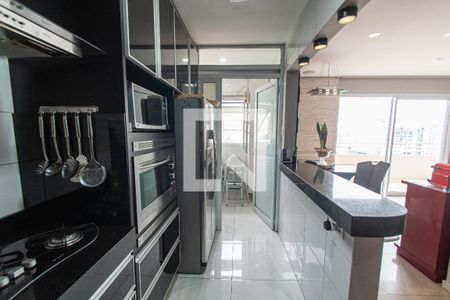 Apartamento à venda com 105m², 2 quartos e 2 vagas Apartamento à venda com 105m², 2 quartos e 2 vagasCozinha