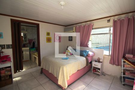 Casa à venda com 290m², 5 quartos e 4 vagas Casa à venda com 290m², 5 quartos e 4 vagasQuarto Suíte