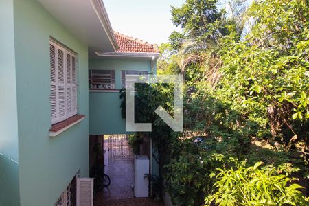 Casa à venda com 290m², 5 quartos e 4 vagas Casa à venda com 290m², 5 quartos e 4 vagasVista do Quarto 4