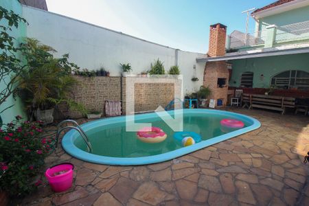 Casa à venda com 290m², 5 quartos e 4 vagas Casa à venda com 290m², 5 quartos e 4 vagasPiscina