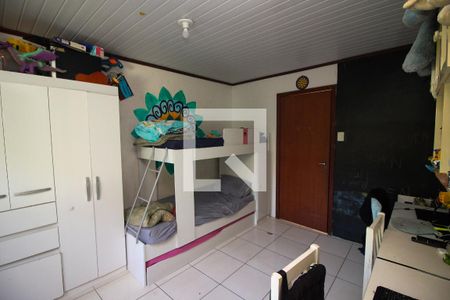 Casa à venda com 290m², 5 quartos e 4 vagas Casa à venda com 290m², 5 quartos e 4 vagasQuarto 4