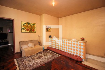 Casa à venda com 290m², 5 quartos e 4 vagas Casa à venda com 290m², 5 quartos e 4 vagasSala 3