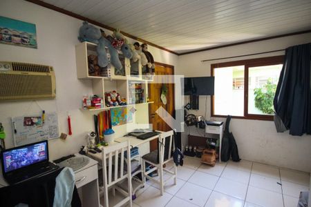 Casa à venda com 290m², 5 quartos e 4 vagas Casa à venda com 290m², 5 quartos e 4 vagasQuarto 4