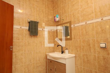 Casa à venda com 330m², 6 quartos e 5 vagasBanheiro 1