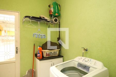 Casa à venda com 330m², 6 quartos e 5 vagasÁrea de Serviço