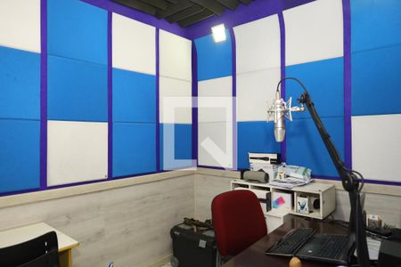 Casa à venda com 330m², 6 quartos e 5 vagasQuarto 6