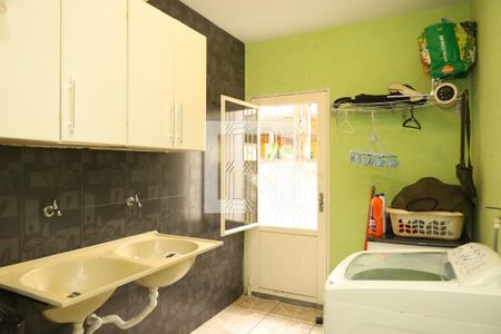 Casa à venda com 330m², 6 quartos e 5 vagasÁrea de Serviço