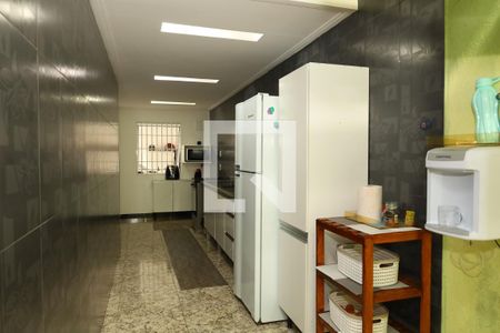 Casa à venda com 330m², 6 quartos e 5 vagasCozinha
