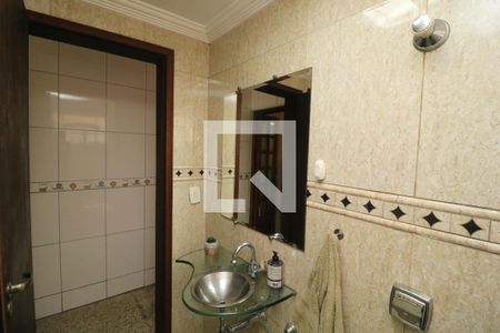 Casa à venda com 100m², 3 quartos e 2 vagasBanheiro 2