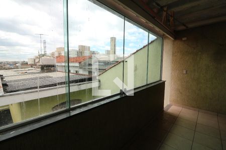 Casa à venda com 100m², 3 quartos e 2 vagasÁrea 