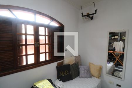 Casa à venda com 100m², 3 quartos e 2 vagasQuarto