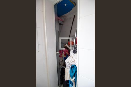 Apartamento à venda com 75m², 2 quartos e 1 vagaBanheiro de serviço