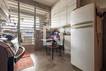 Apartamento à venda com 120m², 2 quartos e 1 vaga Apartamento à venda com 120m², 2 quartos e 1 vagaCozinha