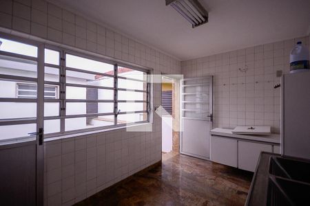 Casa à venda com 333m², 4 quartos e 2 vagas Casa à venda com 333m², 4 quartos e 2 vagasEdicula - Cozinha