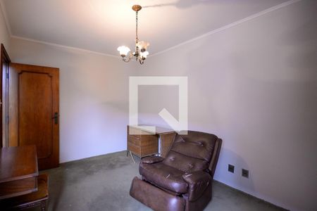 Casa à venda com 333m², 4 quartos e 2 vagas Casa à venda com 333m², 4 quartos e 2 vagasQuarto 3 - Suíte