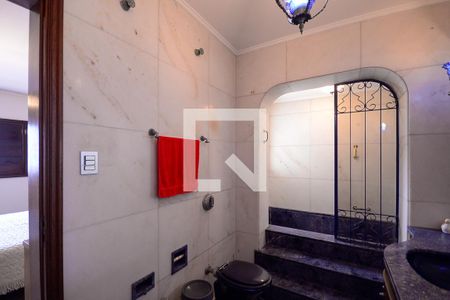 Casa à venda com 333m², 4 quartos e 2 vagas Casa à venda com 333m², 4 quartos e 2 vagasBanheiro do Quarto 2