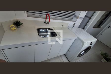 Apartamento para alugar com 130m², 3 quartos e 2 vagas Apartamento para alugar com 130m², 3 quartos e 2 vagasÁrea de Serviço