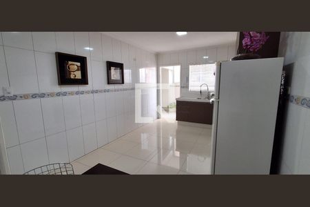Apartamento para alugar com 130m², 3 quartos e 2 vagas Apartamento para alugar com 130m², 3 quartos e 2 vagasCozinha
