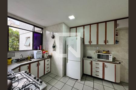 Apartamento à venda com 82m², 3 quartos e 1 vaga Apartamento à venda com 82m², 3 quartos e 1 vagaCozinha e Área de Serviço