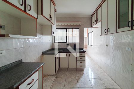 Apartamento à venda com 161m², 3 quartos e 2 vagasCozinha - Armários