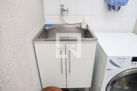 Casa de condomínio à venda com 150m², 2 quartos e 3 vagas Casa de condomínio à venda com 150m², 2 quartos e 3 vagasÁrea de Serviço