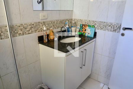 Casa de condomínio à venda com 150m², 2 quartos e 3 vagas Casa de condomínio à venda com 150m², 2 quartos e 3 vagasBanheiro da Suíte 2