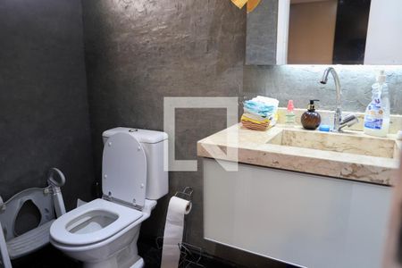 Casa de condomínio à venda com 150m², 2 quartos e 3 vagas Casa de condomínio à venda com 150m², 2 quartos e 3 vagasLavabo