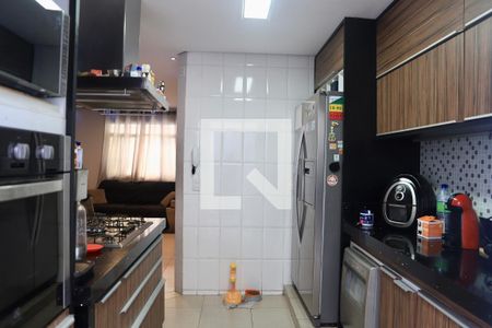Casa de condomínio à venda com 150m², 2 quartos e 3 vagas Casa de condomínio à venda com 150m², 2 quartos e 3 vagasCozinha
