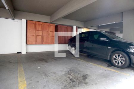Apartamento à venda com 159m², 3 quartos e 1 vagaBox Garagem