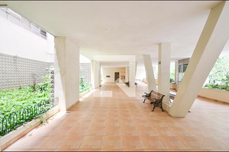 Apartamento à venda com 129m², 2 quartos e 1 vaga Apartamento à venda com 129m², 2 quartos e 1 vagaÁrea comum - Playground