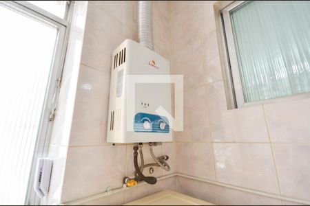 Apartamento à venda com 129m², 2 quartos e 1 vaga Apartamento à venda com 129m², 2 quartos e 1 vagaÁrea de Serviço