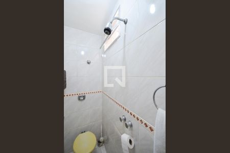 Apartamento à venda com 129m², 2 quartos e 1 vaga Apartamento à venda com 129m², 2 quartos e 1 vagaBanheiro de Serviço