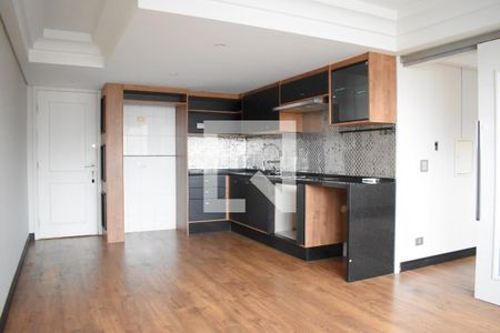 Sala/Cozinha de apartamento para alugar com 1 quarto, 49m² em Cristo Rei, Curitiba