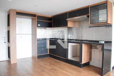 Sala/Cozinha de apartamento para alugar com 1 quarto, 49m² em Cristo Rei, Curitiba