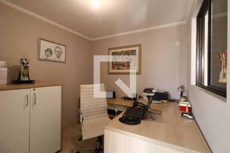 Casa à venda com 250m², 3 quartos e 4 vagasEscritório