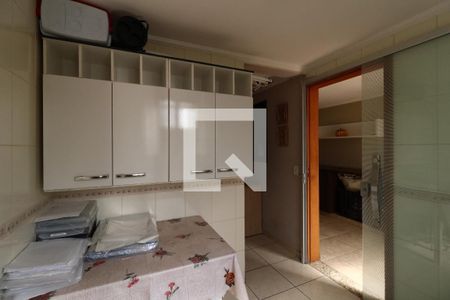 Casa à venda com 250m², 3 quartos e 4 vagasCozinha 2