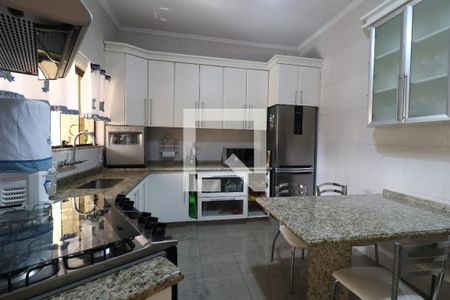 Casa à venda com 250m², 3 quartos e 4 vagasCozinha