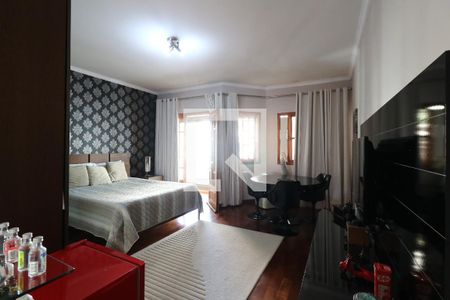 Casa à venda com 250m², 3 quartos e 4 vagasSuíte 3