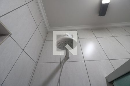 Casa à venda com 250m², 3 quartos e 4 vagasBanheiro Suíte 1 - Chuveiro