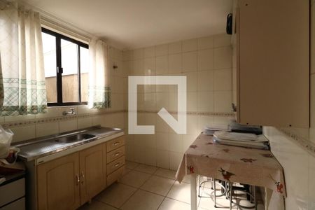 Casa à venda com 250m², 3 quartos e 4 vagasCozinha 2