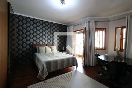 Casa à venda com 250m², 3 quartos e 4 vagasSuíte 3