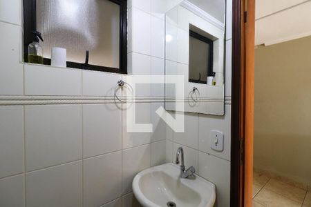 Casa à venda com 250m², 3 quartos e 4 vagasLavabo