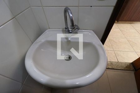 Casa à venda com 250m², 3 quartos e 4 vagasLavabo - Pia