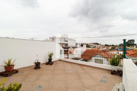 Casa à venda com 280m², 2 quartos e 2 vagas Casa à venda com 280m², 2 quartos e 2 vagasÁrea externa