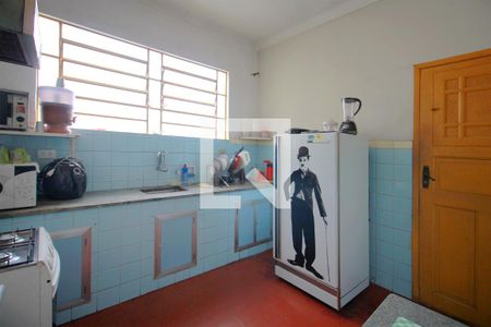 Casa para alugar com 400m², 2 quartos e 3 vagasCozinha