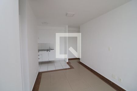 Sala de apartamento para alugar com 2 quartos, 47m² em Vila Antonieta, São Paulo