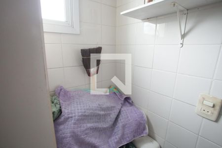 Apartamento à venda com 89m², 3 quartos e 1 vaga Apartamento à venda com 89m², 3 quartos e 1 vagaBanheiro de Serviço