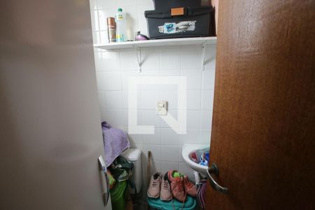 Apartamento à venda com 89m², 3 quartos e 1 vaga Apartamento à venda com 89m², 3 quartos e 1 vagaBanheiro de Serviço