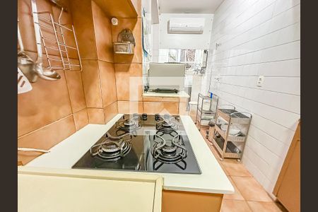 Apartamento à venda com 106m², 3 quartos e 1 vaga Apartamento à venda com 106m², 3 quartos e 1 vagaCozinha