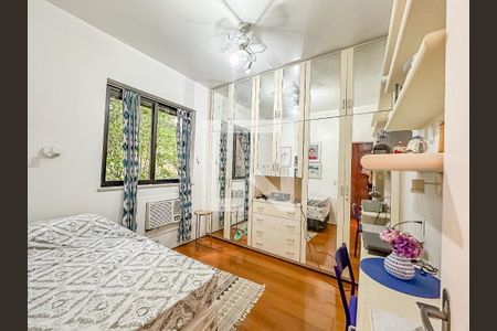 Apartamento à venda com 106m², 3 quartos e 1 vaga Apartamento à venda com 106m², 3 quartos e 1 vagaQuarto 3